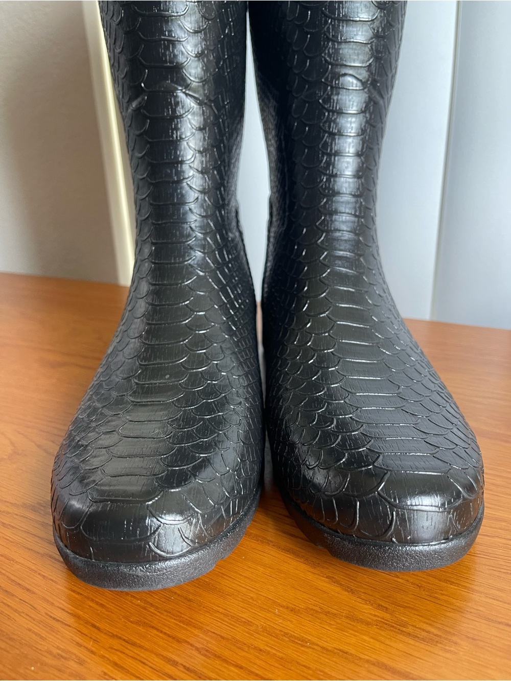 Hunter Women’s Original Refined Scale Texture Tall Boots Black Size 9 - Picture 9 of 16